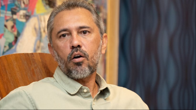 Governador Elmano de Freitas (PT) anuncia pagamento da primeira parcela dos servidores do Estado do Ceará
