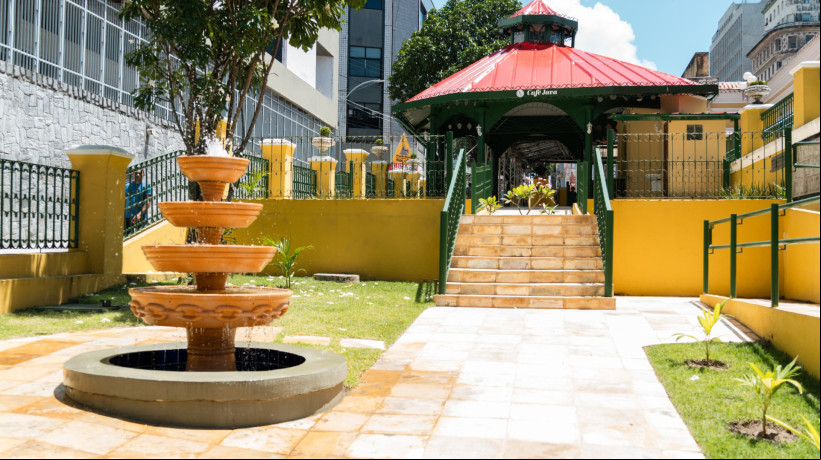 Novo Café Java funcionará ao lado da Academia Cearense de Letras