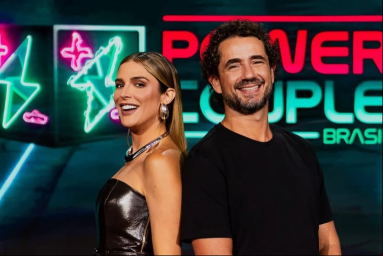 Rafa Brites e Felipe Andreoli são os apresentadores do Power Couple Brasil 2025. Rafa Brites e Felipe Andreoli são os apresentadores do Power Couple Brasil 2025.