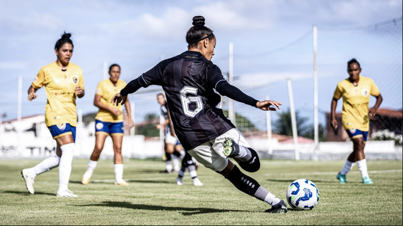 O Ceará feminino está com agenda cheia nas disputas das oitavas de final do Brasileirão A3 e da Copa do Brasil.