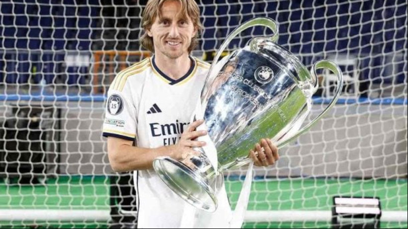 Com 28 títulos conquistados - incluindo seis Champions, quatro La Ligas e cinco Supercopas da Europa - , ele é o jogador mais vitorioso do clube 