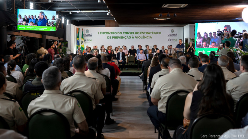 O 1º Encontro do Conselho Estratégico de Prevenção à Violência foi realizado nesta terça-feira, 27, no Palácio da Abolição, em Fortaleza