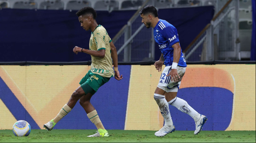 Cruzeiro e Palmeiras se enfrentam hoje, 1°, pelo Brasileirão.