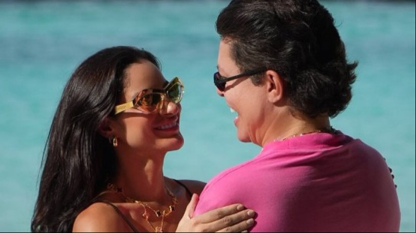 Pâmella Holanda e DJ Ivis em viagem às Maldivas 