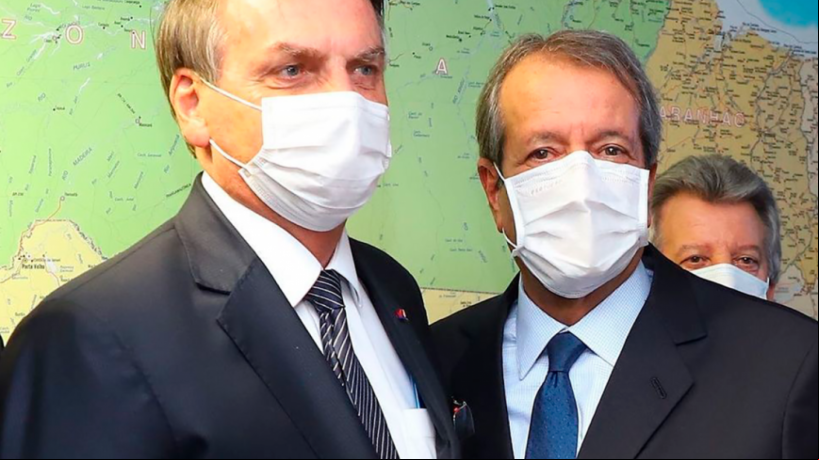 Ex-presidente Jair Bolsonaro e o presidente nacional do PL, Valdemar Costa Neto