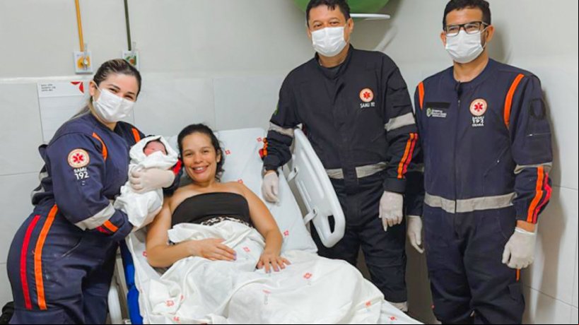 Miguel é o caçula dos três filhos de Michele